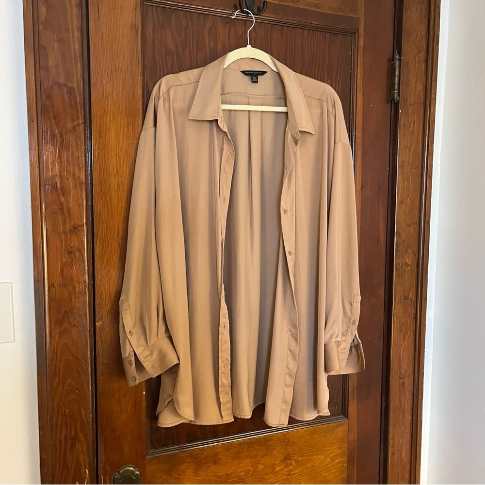 Banana Republic Silk Blouse!